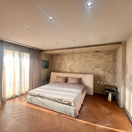 22b Villa Draci