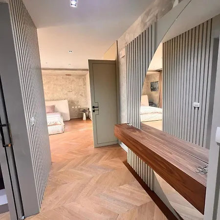Villa 22b Draci